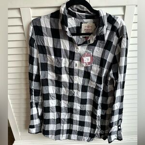 Quarter Women’s Button Flannel